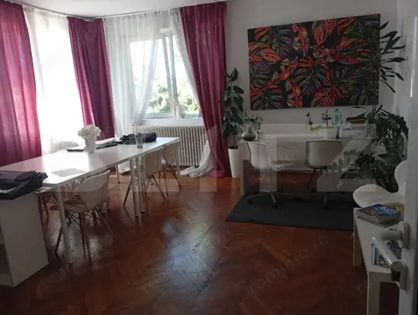 Apartament de vanzare in vila, cu 5 camere, 150 mp, zona Andrei Muresanu — fotografia 3