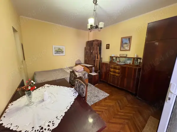 NEGOCIABIL, 2 camere, 47mp, ZONA CENTRALA — fotografia 3