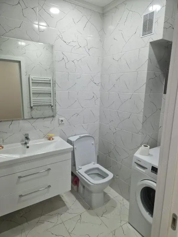 Garsoniera de inchiriat in zona Astra — fotografia 3
