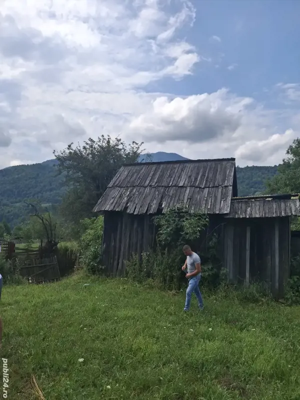 Teren-grădină de vânzare !