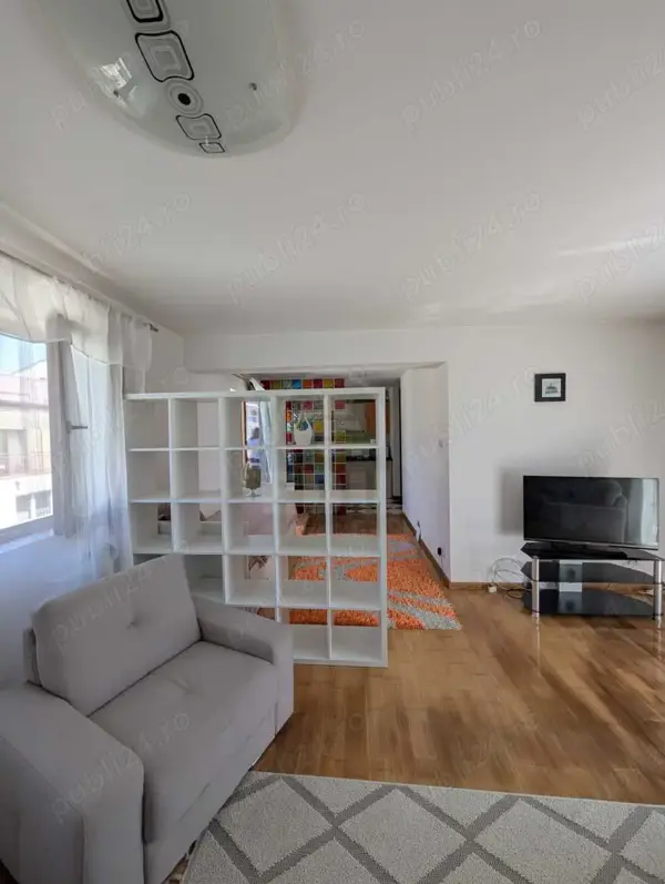 Apartament de o camera, zona Porii, Floresti — fotografia 3