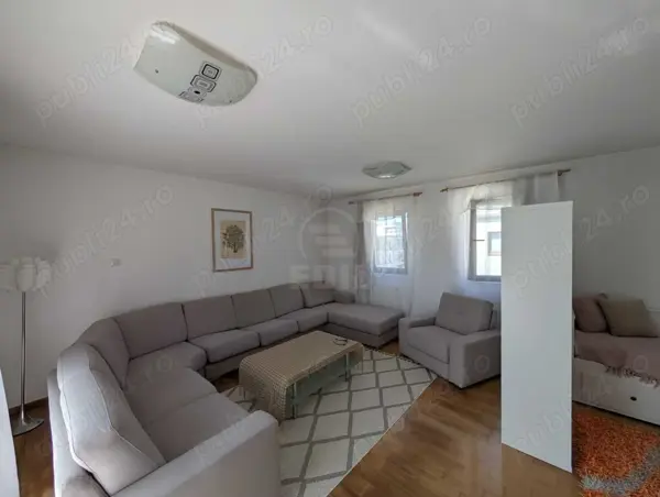 Apartament de o camera, zona Porii, Floresti — fotografia 1