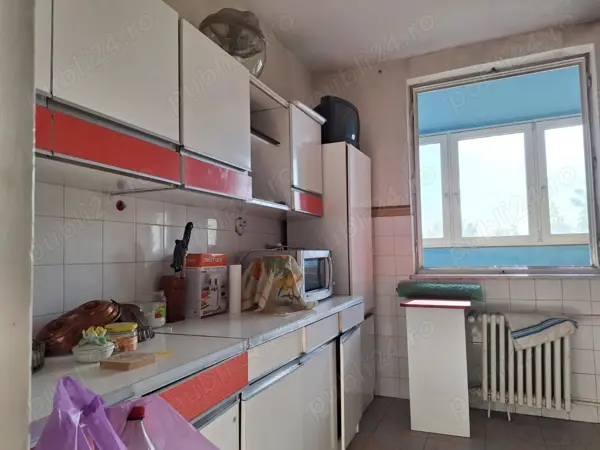 Apartament de 3 camere de vanzare, Rogerius, Oradea — fotografia 3