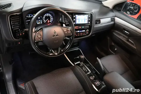 MITSUBISHI Outlander 2017 — imagine 5