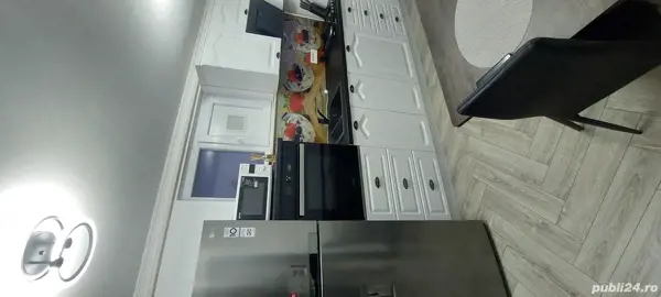 Oferim spre închiriere un apartament spațios și select cu 3 camere — fotografia 1
