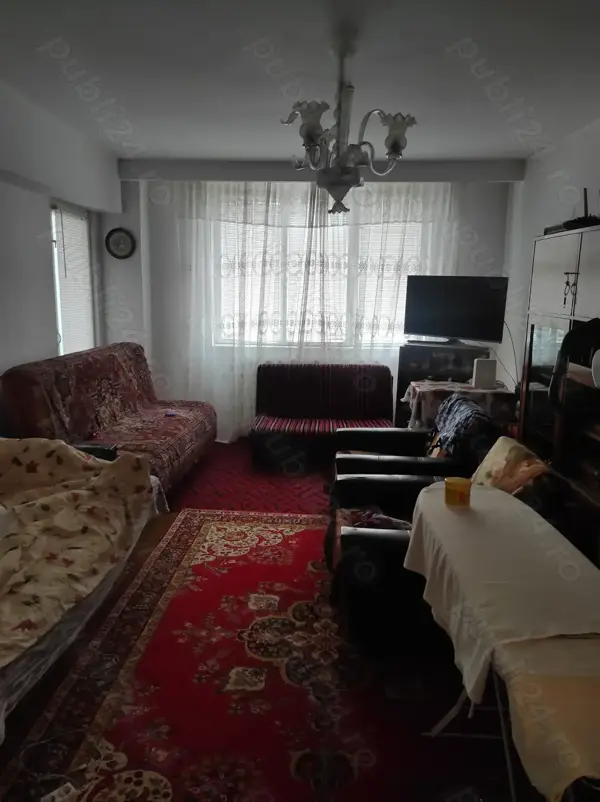 ap 4 camere dec. etj 1 zona Dorobanți — fotografia 1