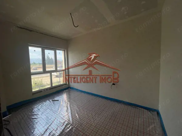 Studio modern de vânzare, 36mp utili + terasă spațioasă 13mp — fotografia 1