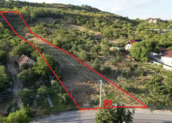 Teren intravilan Loc de casa 3.300 mp. - cartierul podgoria - IMOBIHOR