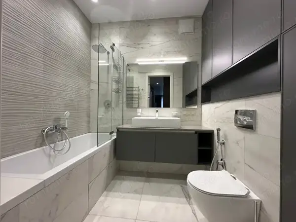 Apartament cu 2 camere de inchiriat in Astra — fotografia 3