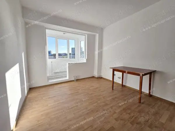 Apartament cu 4 camere, vedere spre Dunăre — fotografia 3