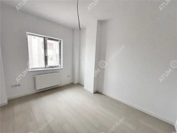 Apartament cu 3 camere decomandate debara si balcon in Sibiu — fotografia 1