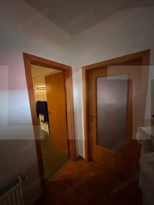 Oportunitate unică! Apartament cu 2 camere lângă Piața Unirii – Clădire istorică — fotografia 2