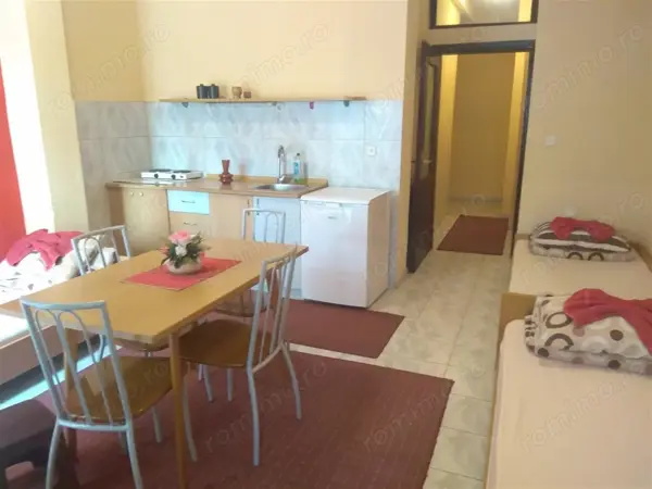 Inchiriez garsoniera in zona Piata Universtatii