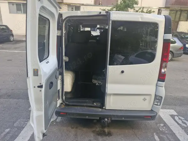 OPEL Vivaro 2011 — imagine 10