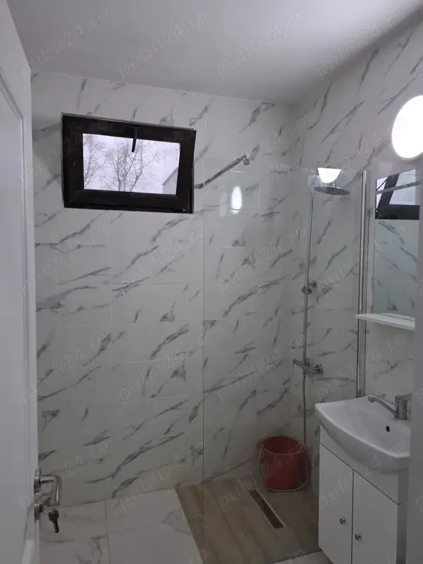 Apartament cu 2 camere, Birlad, Str.Epureanu, 60m — fotografia 3