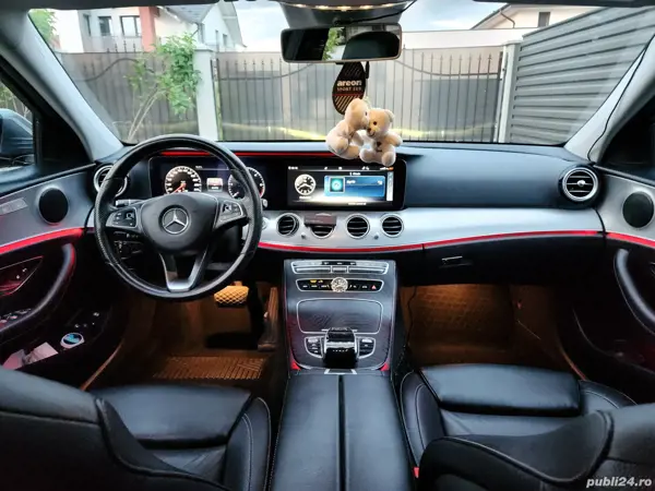MERCEDES-BENZ E-Class 2018