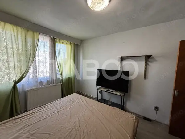 Apartament de vanzare 2 camere 47mp+7mp balcon zona Mihai Viteazul — fotografia 3