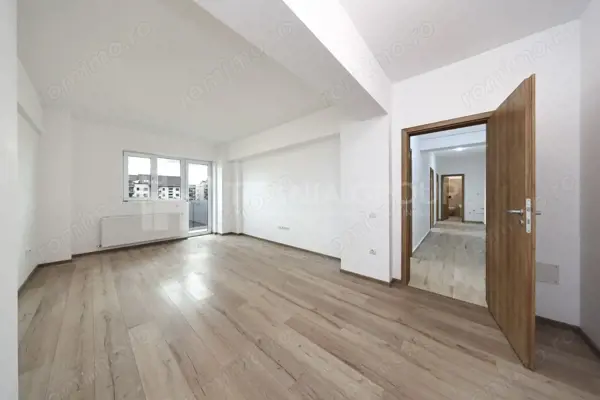 Apartament 3 camere decomandat, 2 bai, parcare, preluare chirias — fotografia 1