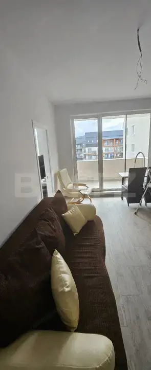 Apartament cu 2 camere, 50 mp utili, zona Cetatii — fotografia 1
