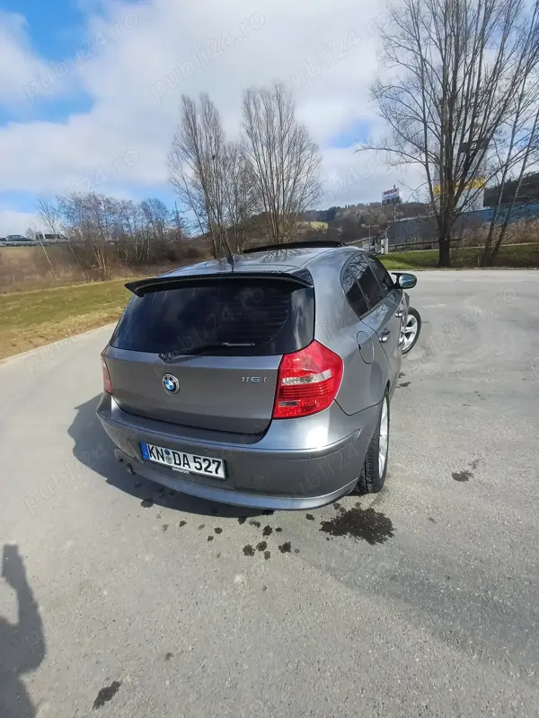 BMW 1 Series 2011 — imagine 6