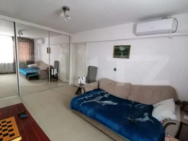 Apartament 2 camere semidecomandat, etaj intermediar, Cartier Grigorescu — fotografia 3