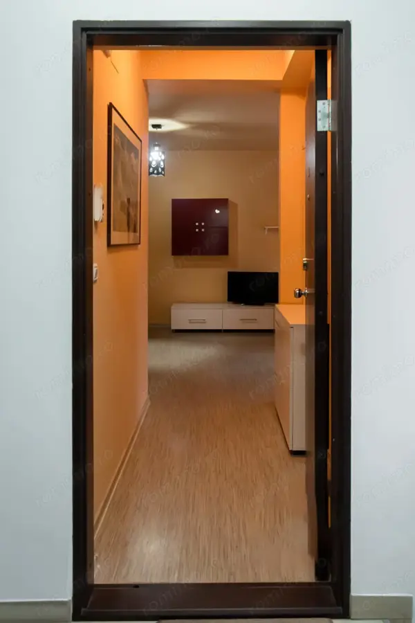 Apartament cu 3 camere in Complexul Studentesc — fotografia 3