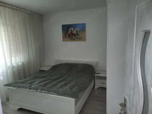 Vând apartament 3 camere, transformat în 4, direct proprietar — fotografia 3