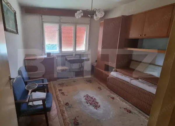 Apartament de vanzare, 49 mp, 2 camere, decomandat, zona Solidaritatii — fotografia 1