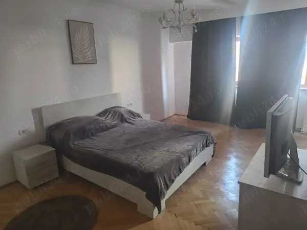 Apartament 3 camere Parc Mircea cel Batran Ramnicu Valcea — fotografia 1