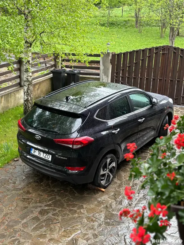 Vând hyundai tucson