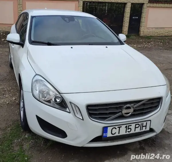 VOLVO V60 2013 — imagine 2