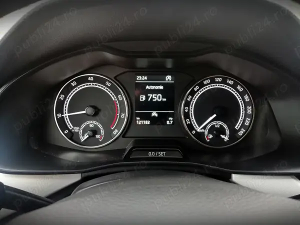 SKODA Scala 2020 — imagine 9