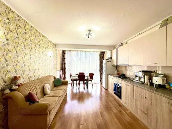 Apartament 3 camere , cu loc de parcare — fotografia 1