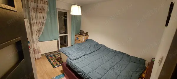 De vânzare! Apartament 3 camere în zona centrală Onești Str. General Radu R. Rosetti — fotografia 3