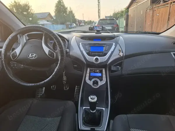 HYUNDAI Elantra 2012 — imagine 5