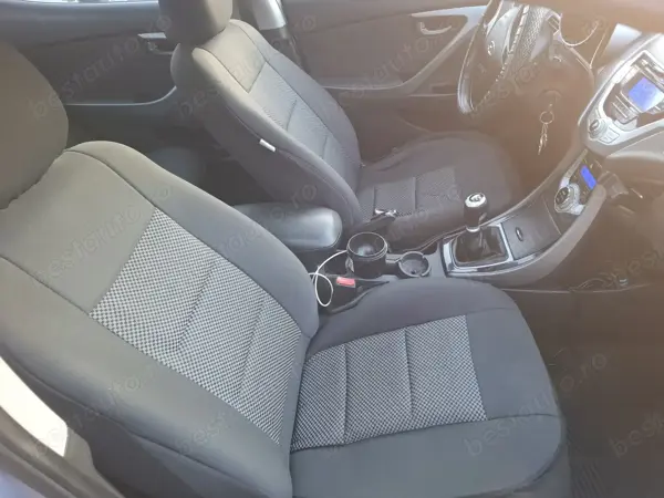 HYUNDAI Elantra 2012 — imagine 8