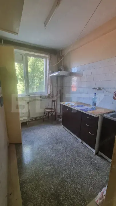 Apartament cu 2 camere, etaj intermediar, zonă verde, ideal pentru investitie — fotografia 3