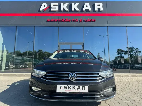 VOLKSWAGEN Passat 2020 — imagine 2