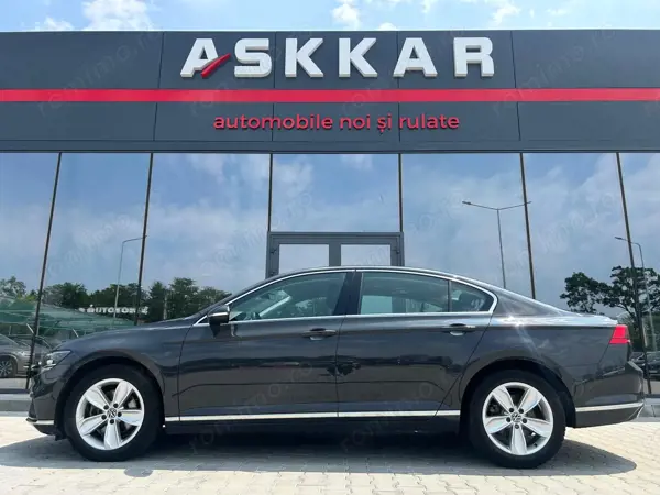 VOLKSWAGEN Passat 2020 — imagine 9