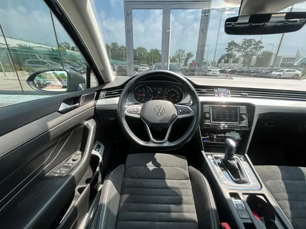 VOLKSWAGEN Passat 2020 — imagine 10