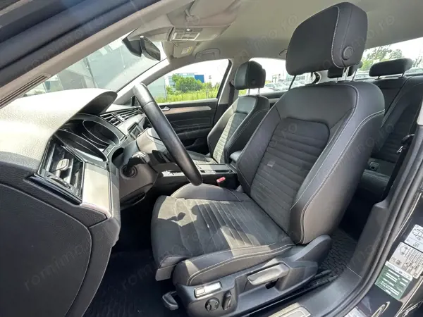 VOLKSWAGEN Passat 2020 — imagine 13