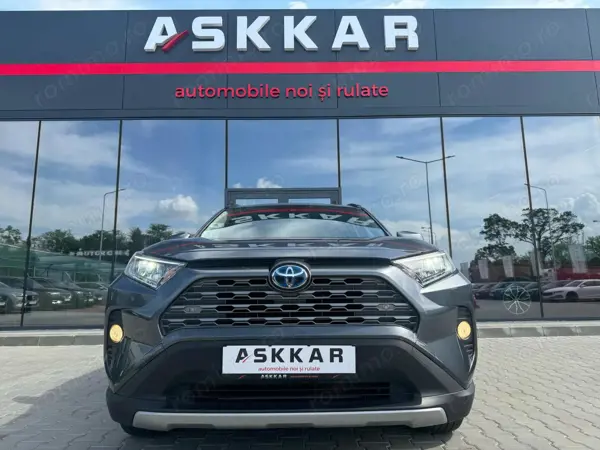 TOYOTA RAV4 2021 — imagine 2