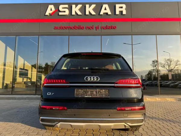 AUDI Q7 2020 — imagine 5