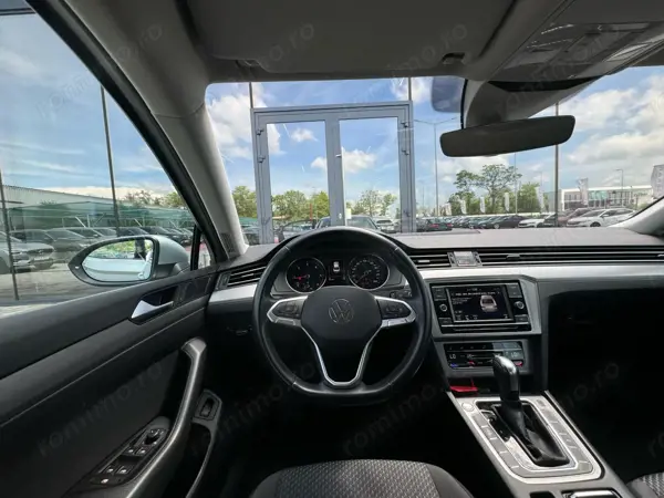 VOLKSWAGEN Passat 2020 — imagine 10