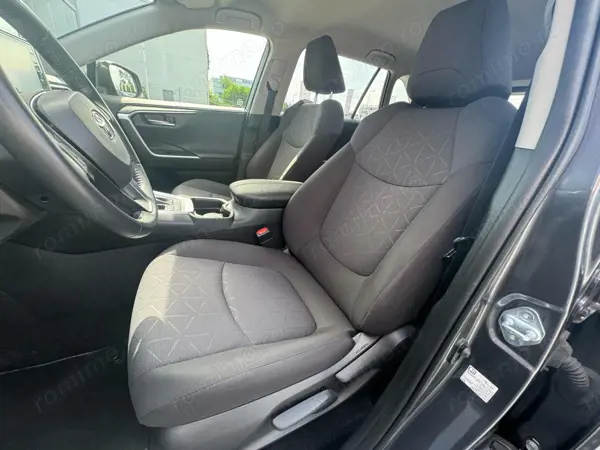 TOYOTA RAV4 2021 — imagine 12