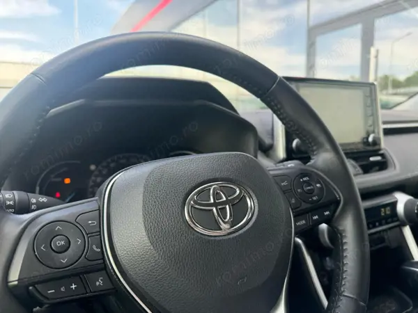 TOYOTA RAV4 2021 — imagine 17