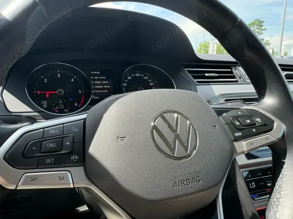 VOLKSWAGEN Passat 2020 — imagine 20