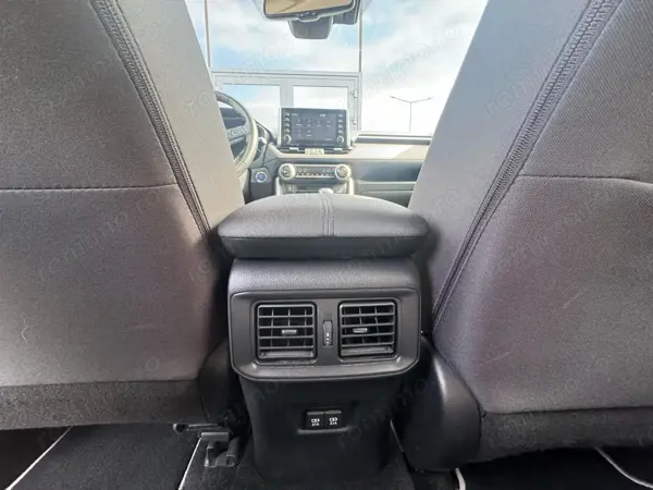 TOYOTA RAV4 2021 — imagine 15