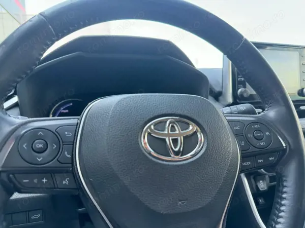 TOYOTA RAV4 2019 — imagine 20