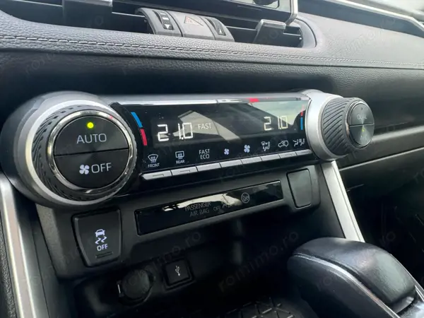 TOYOTA RAV4 2021 — imagine 20